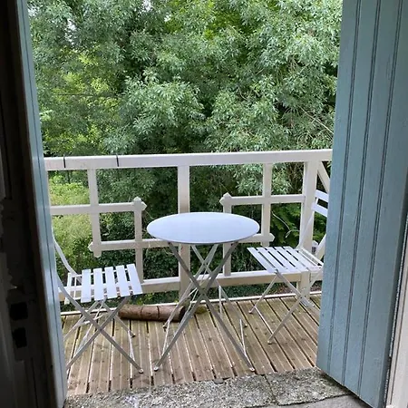 Maison De Charme Sur Charente Pres D'angouleme * Montignac-Charente